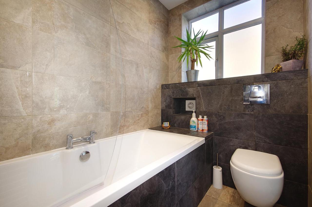 Large En-Suite By The Beach Bournemouth Exterior foto